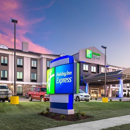 Holiday Inn Express Hutchison By Ihg Hutchinson Exterior photo