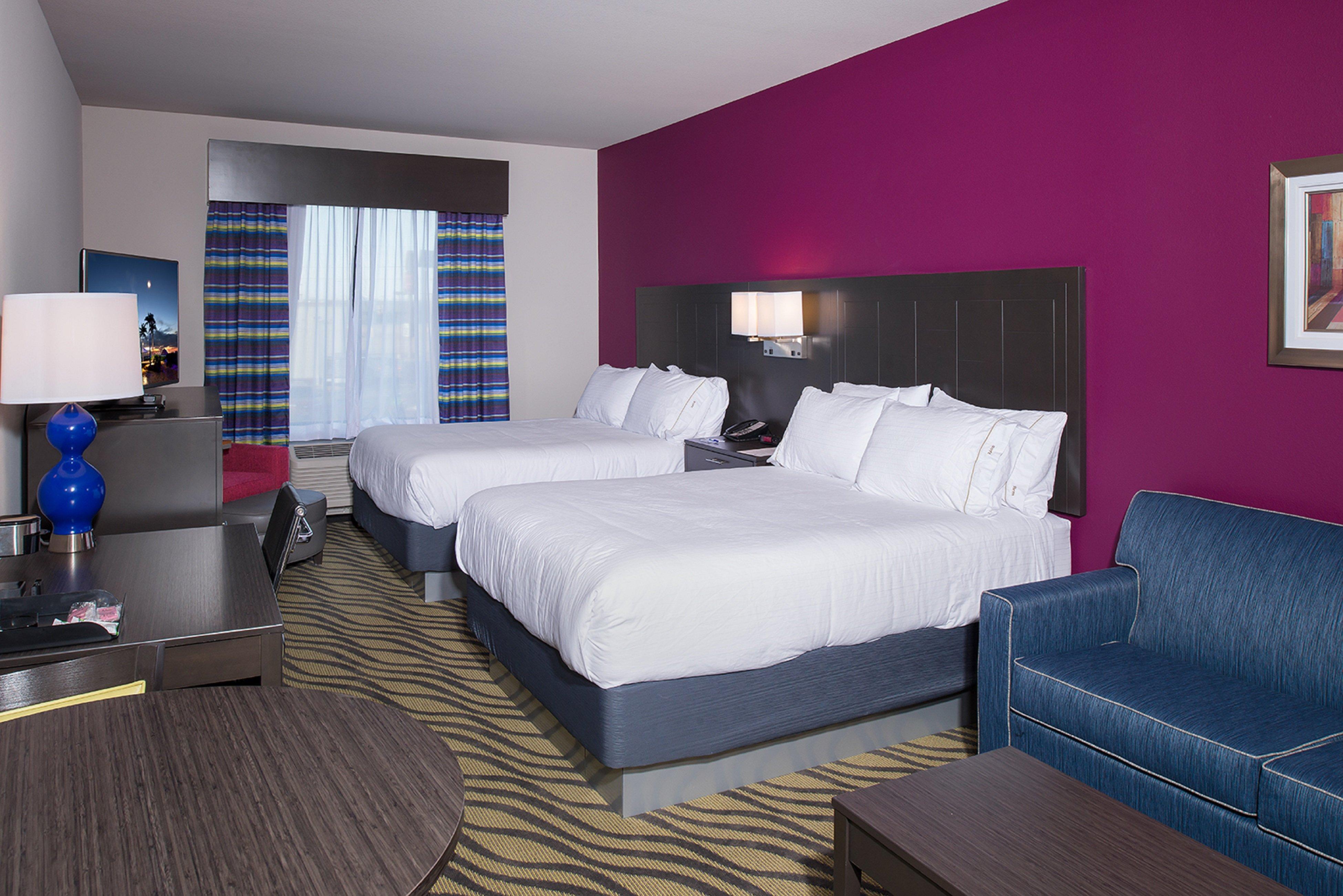 Holiday Inn Express Hutchison By Ihg Hutchinson Exterior photo