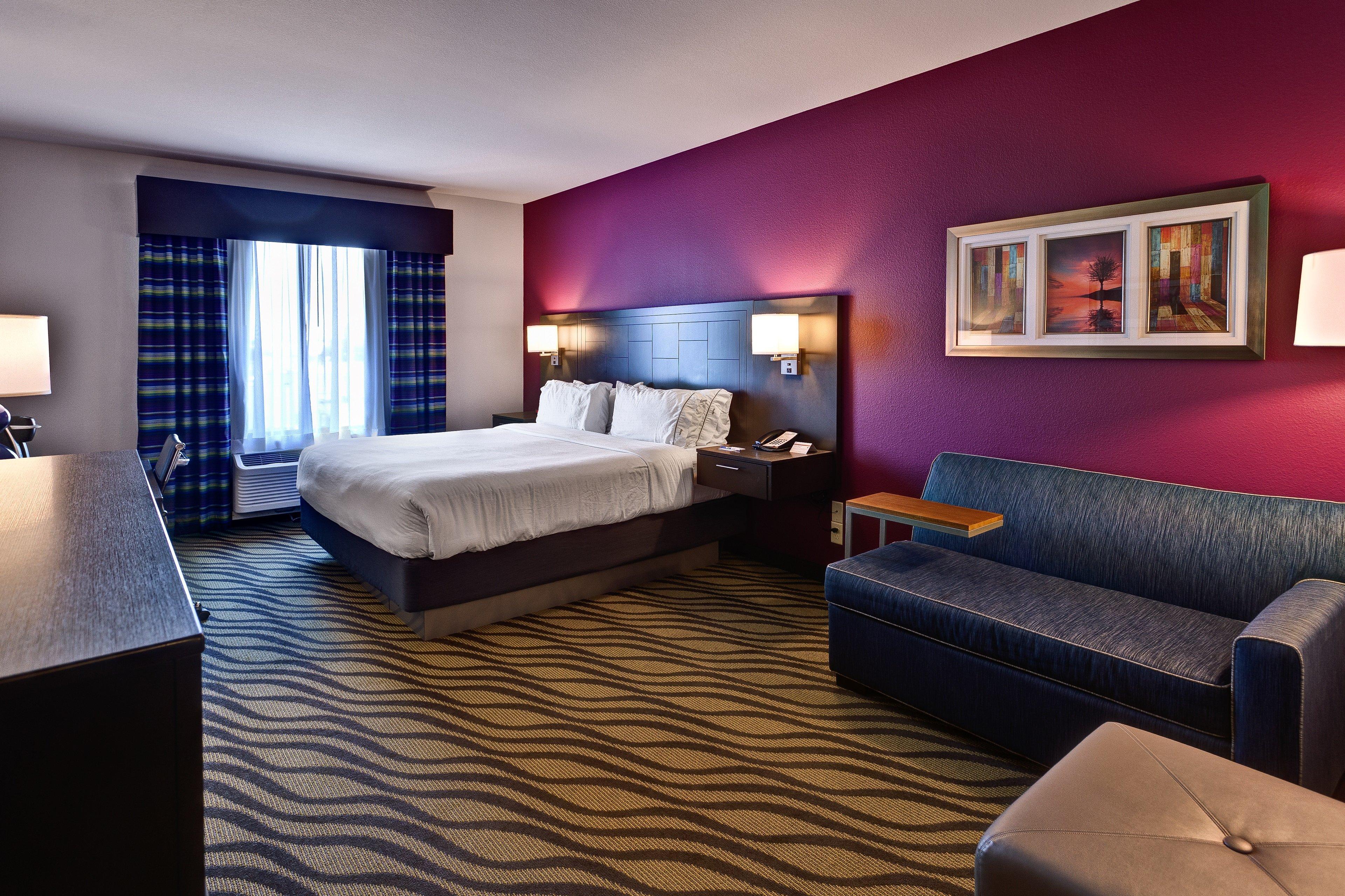 Holiday Inn Express Hutchison By Ihg Hutchinson Exterior photo